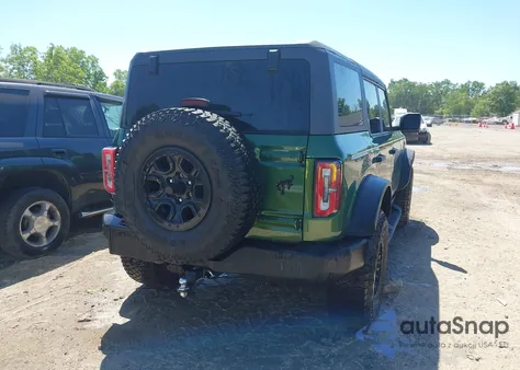 2024 Ford Bronco Wildtrak from USA, damaged, VIN 1FMEE2BPXRLA86325